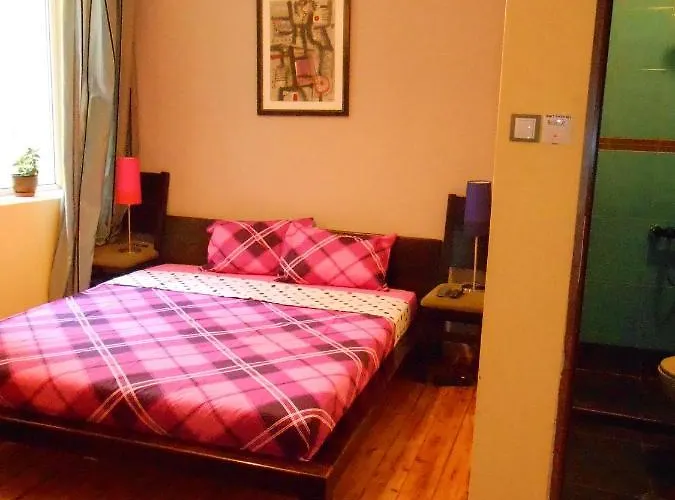 Orient Express Hostel *